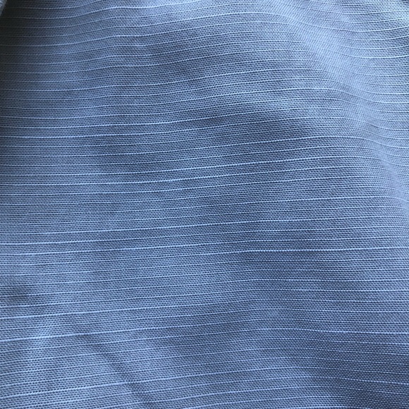 Men’s Short Sleeve Button Up Shirt. Size XL - Picture 5 of 5